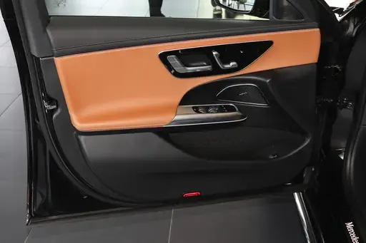 Electric memory seat
