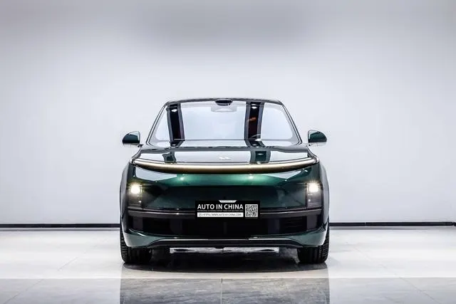 【AIC-JAN33】Li Auto L8 2025 Ultra Smart Upgrade Edition | Chinese Used Car Exporter
