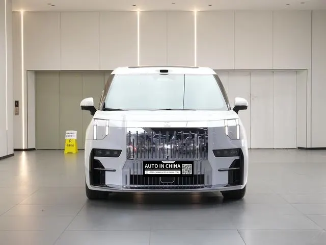 【AIC-JAN11】ZEEKR 009 2024 Seven-Seat Aisle Version 2WD 108 kWh | Chinese Used Car Exporter