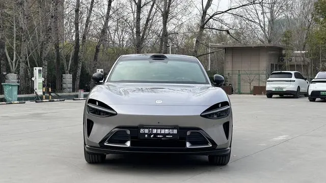【AIC-MAR94】Xiaomi YU7 2025 Model - Long Battery Life Rear-Wheel Drive Edition | Chinese Used Car Exporter