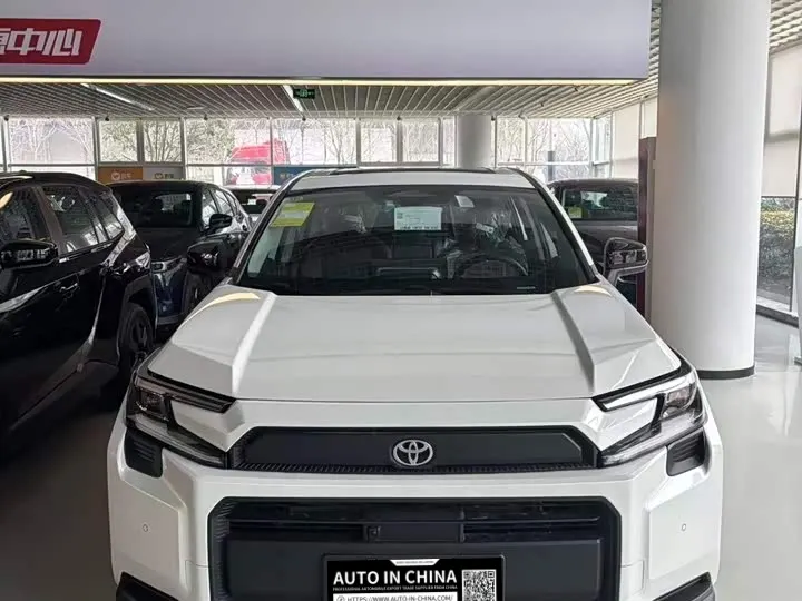 【AIC-MAR06】Toyota RAV4 2026 2.0L AWD Luxury Edition| Chinese Used Car Exporter