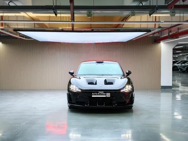 【AIC-MAR58】Xiaomi SU7 Ultra 2025 Standard Edition | Chinese Used Car Exporter