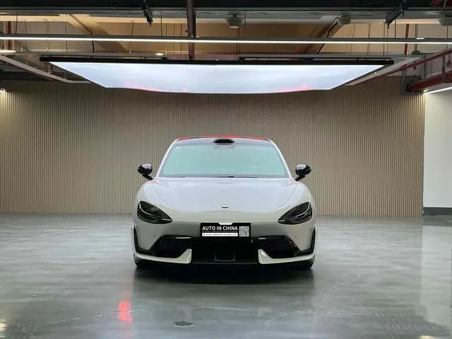 【AIC-MAR63】Xiaomi SU7 Ultra 2025 Standard Edition | Chinese Used Car Exporter