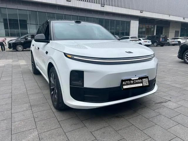【AIC-APR165】2025 Li Auto L6 Max Smart Facelift Edition| Chinese Used Car Exporter