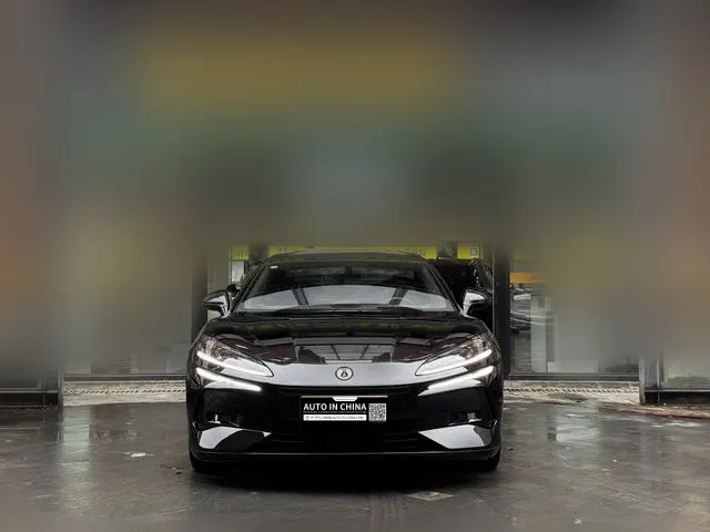 【AIC-MAR166】Denza Z9 DM 2024 1100km AWD Max| Chinese Used Car Exporter