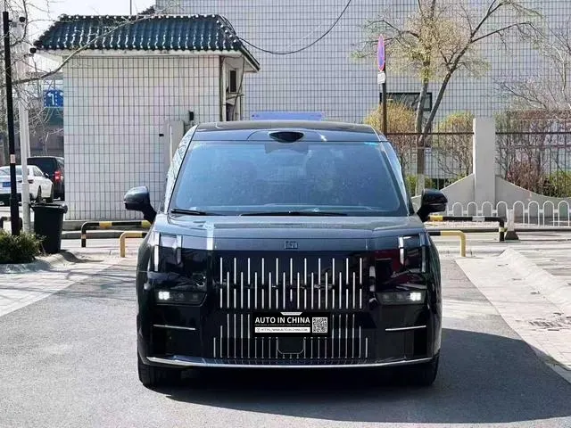 【AIC-MAY16】ZEEKR 009 2024 7-Seat Aisle Edition AWD 108 kWh | Chinese Used Car Exporter