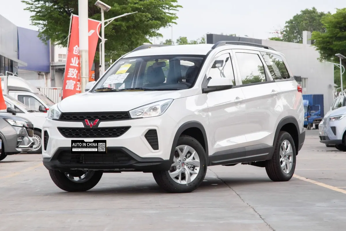 Wuling Hongguang S3 1.5L 6MT Standard Version | New Vehicle Export — No 180-Day Waiting Period