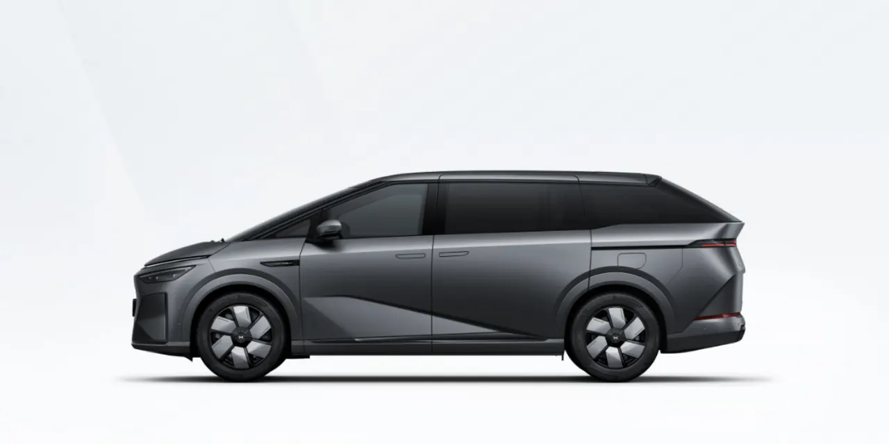 XPENG X9 650 Ultra| New Vehicle Export — No 180-Day Waiting Period
