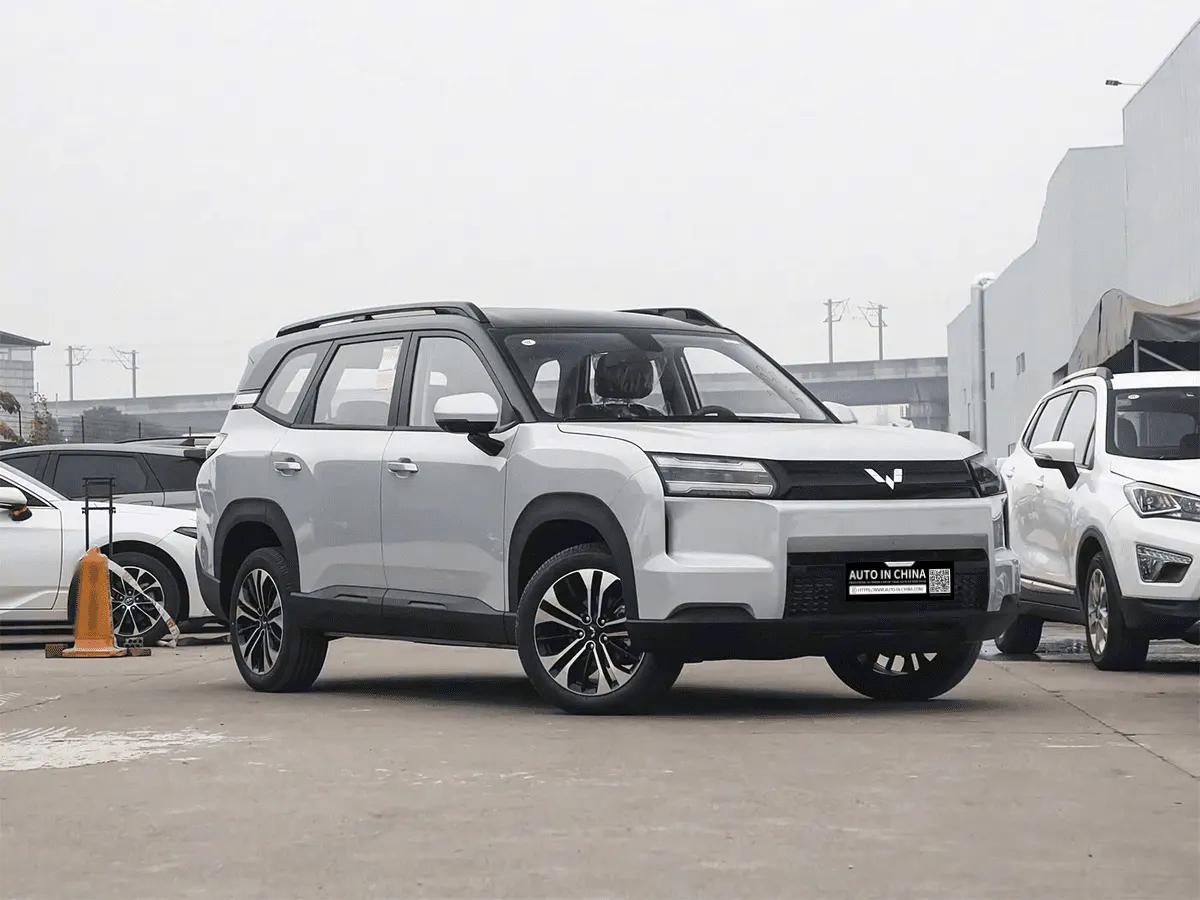 Wuling Starlight 560 RHD EU-Spec Electric Vehicle