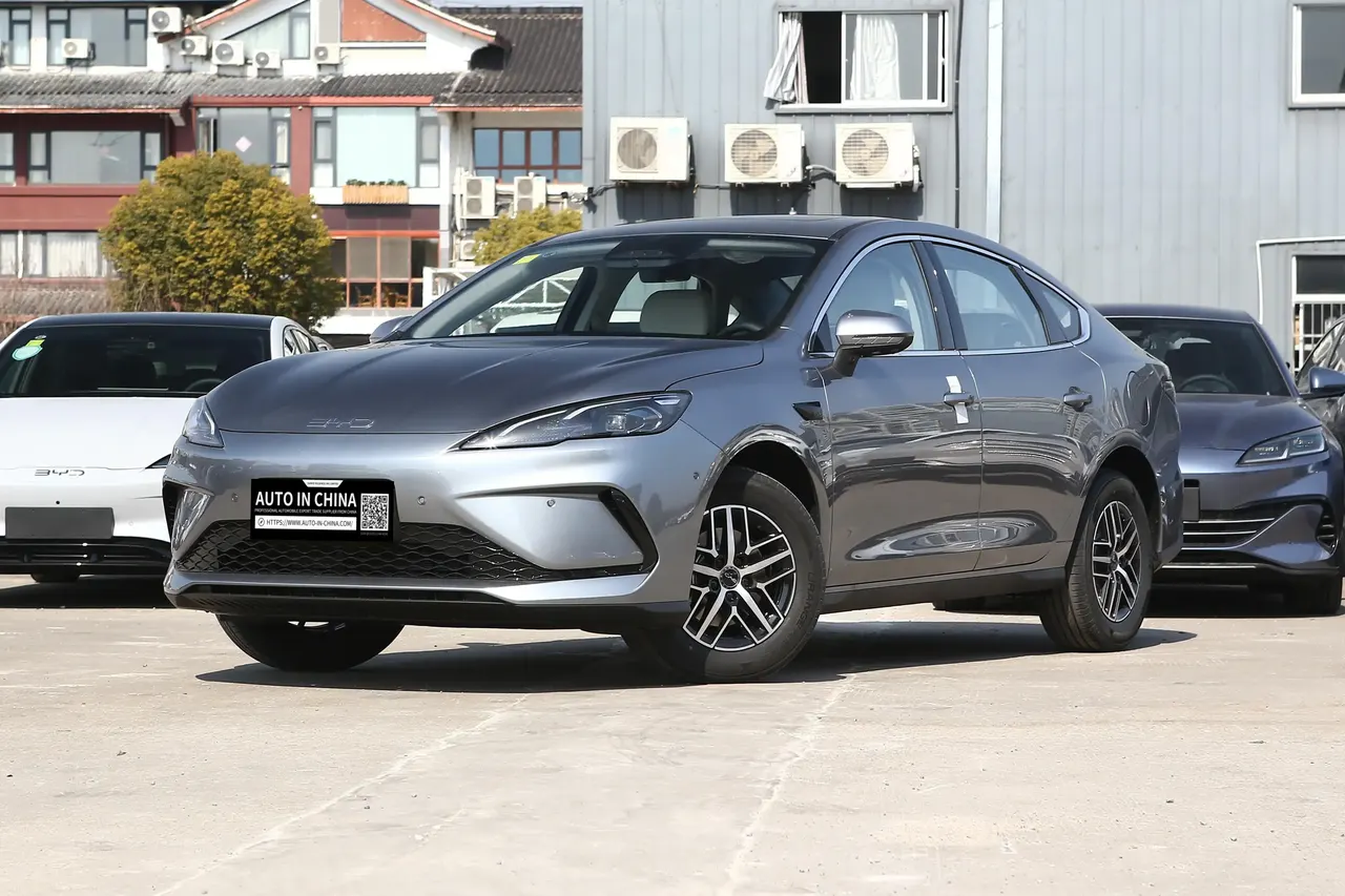 BYD Seal 05 DM-i 2025 Smart Driving 120KM Flagship Edition | PHEV Sedan