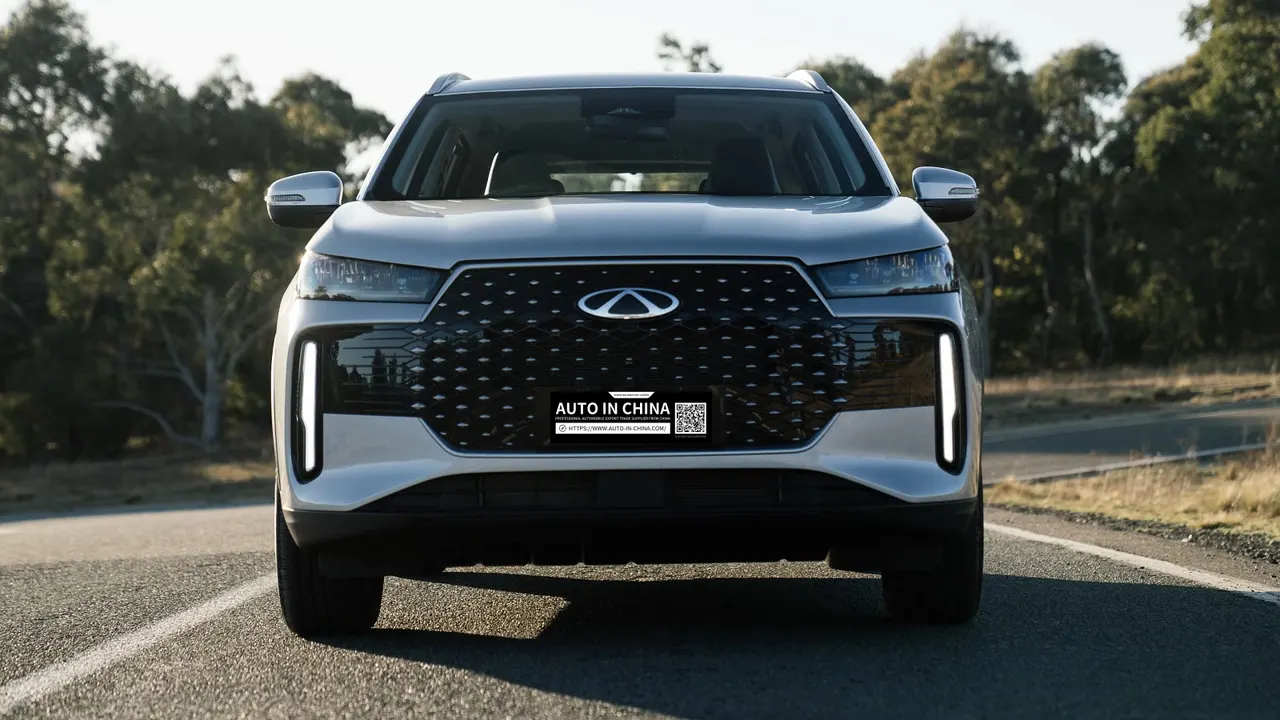 Chery TIGGO 4 PRO (Tiggo 4 PRO) International Version · Automatic (with Sunroof)