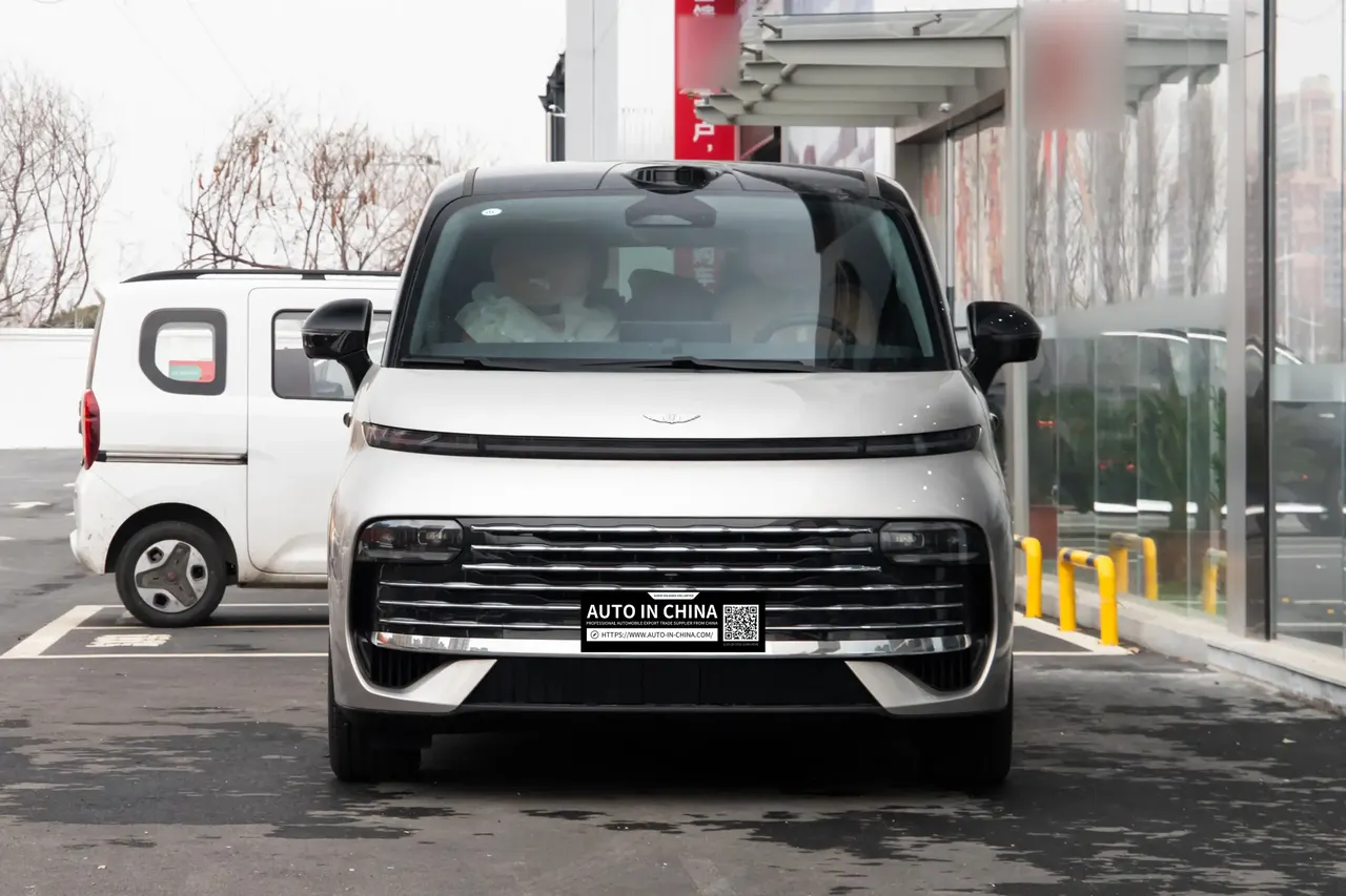Geely Galaxy V900 2026 Model Year 1220 AWD Max