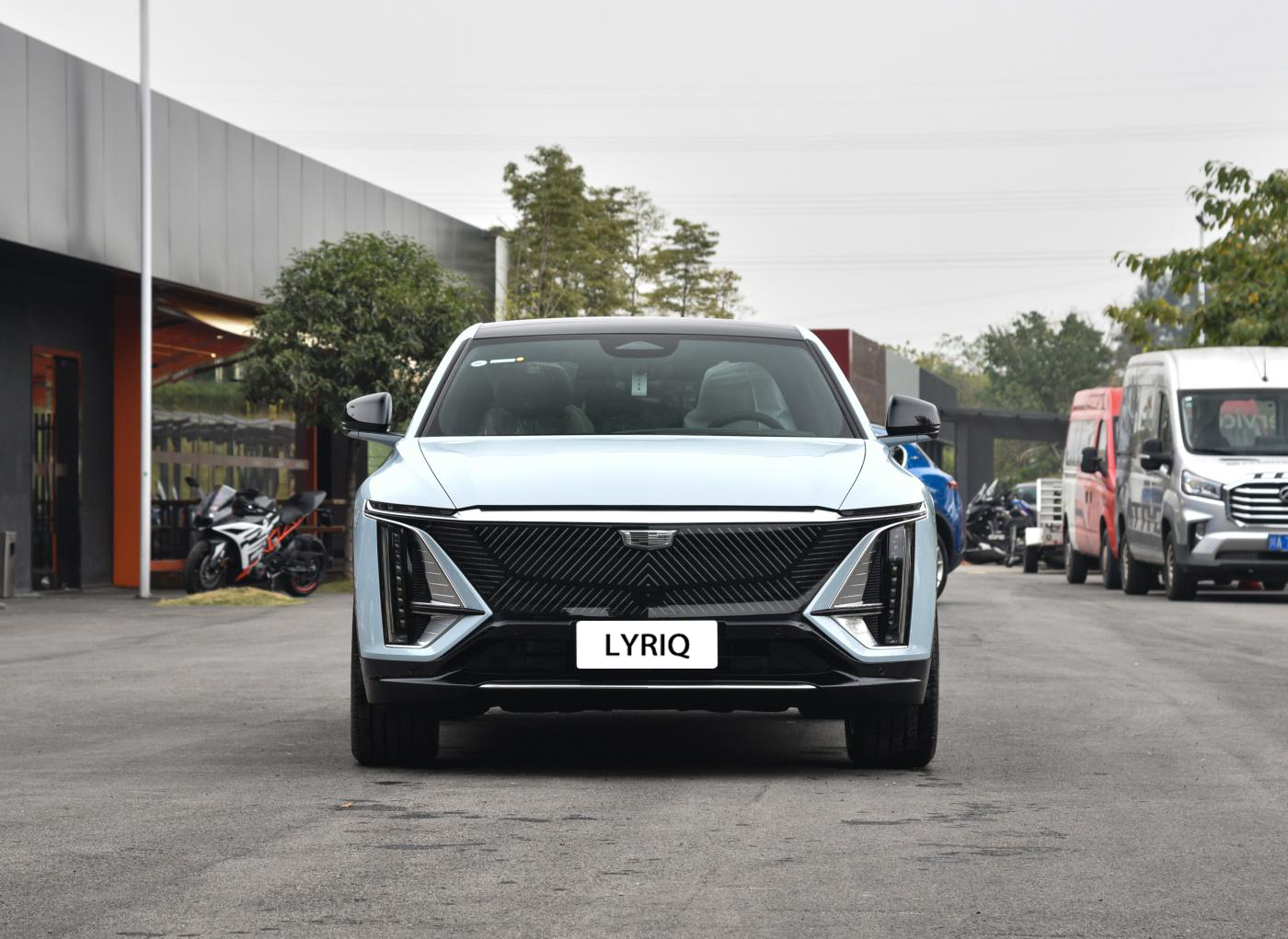 SAIC-GM Cadillac LYRIQ Long Vattery Life Medium And Large Pure Electric SUV -  - 1