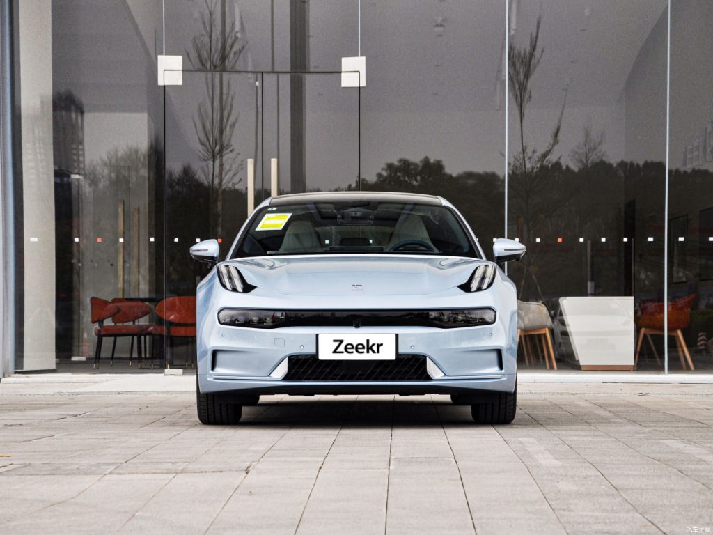 Zeekr 001 Longue durée de vie de la batterie Véhicule électrique pur La marque de véhicules à énergie nouvelle de la Chine