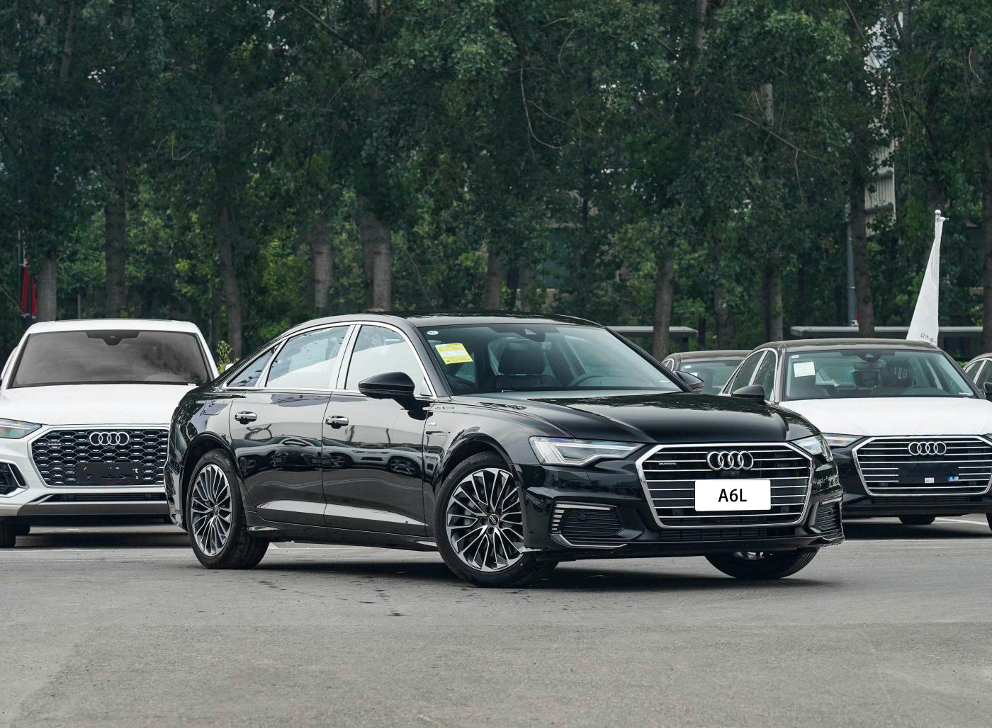 FAW-Volkswagen Audi A6L PHEV 2.0T Роскошный бизнес-автомобиль среднего и  большого размера - Авто в Китае