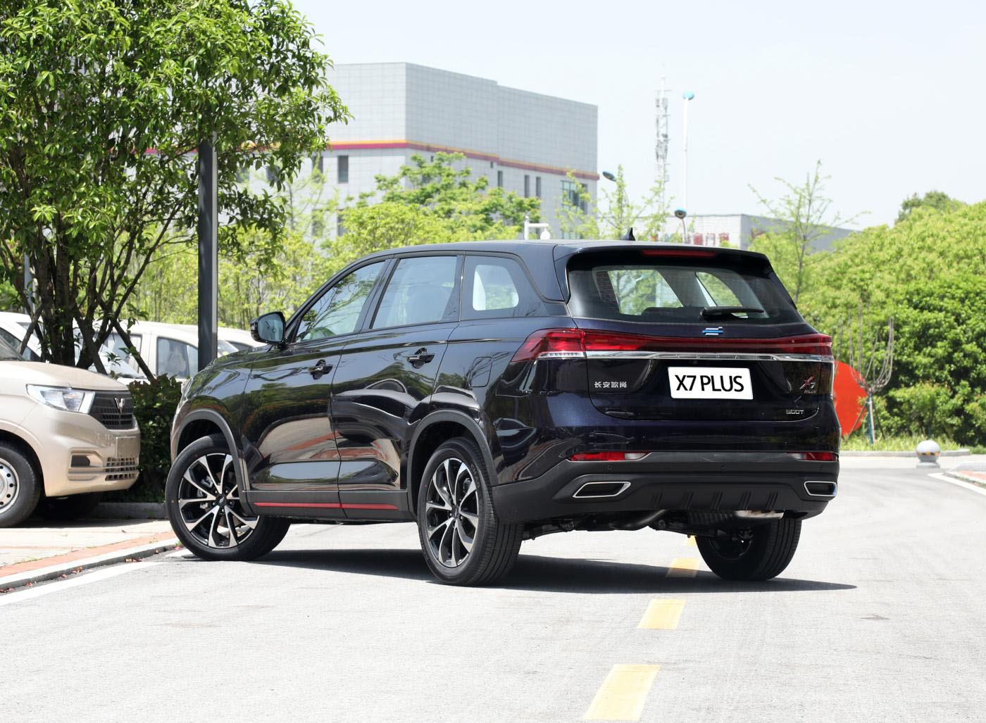 Changan Automobile Changan Oshan X7 Plus Compact Suv - Oshan - 4