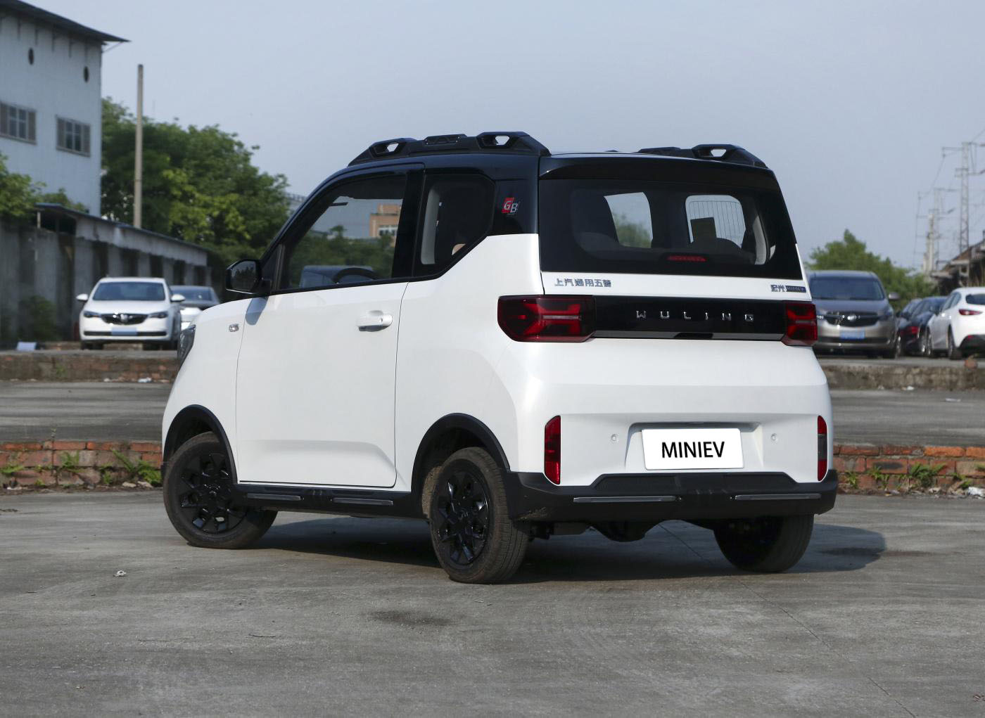 SAIC-GM-Wuling Hongguang MINIEV Mobility electric mini car -  - 4