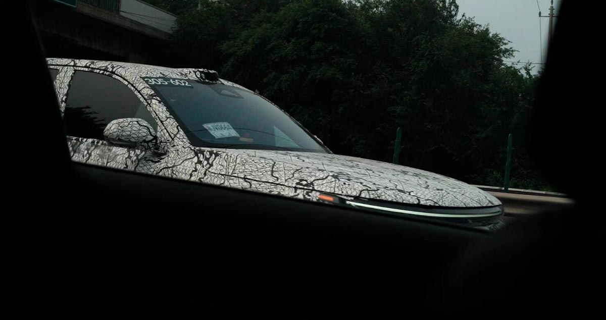 Li Auto's Li L6 Captured in Spy Shots During On-Road Testing - Car News - 3