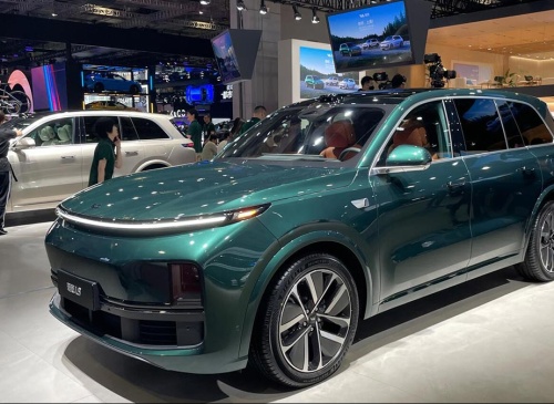 Li Auto Unveils Advances in Li Mega, Supercharging, and ADAS at Chengdu Auto Show