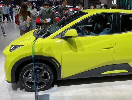 Shenzhen Provides Up to $1,370 in Subsidies to Boost New Energy Vehicle Purchases