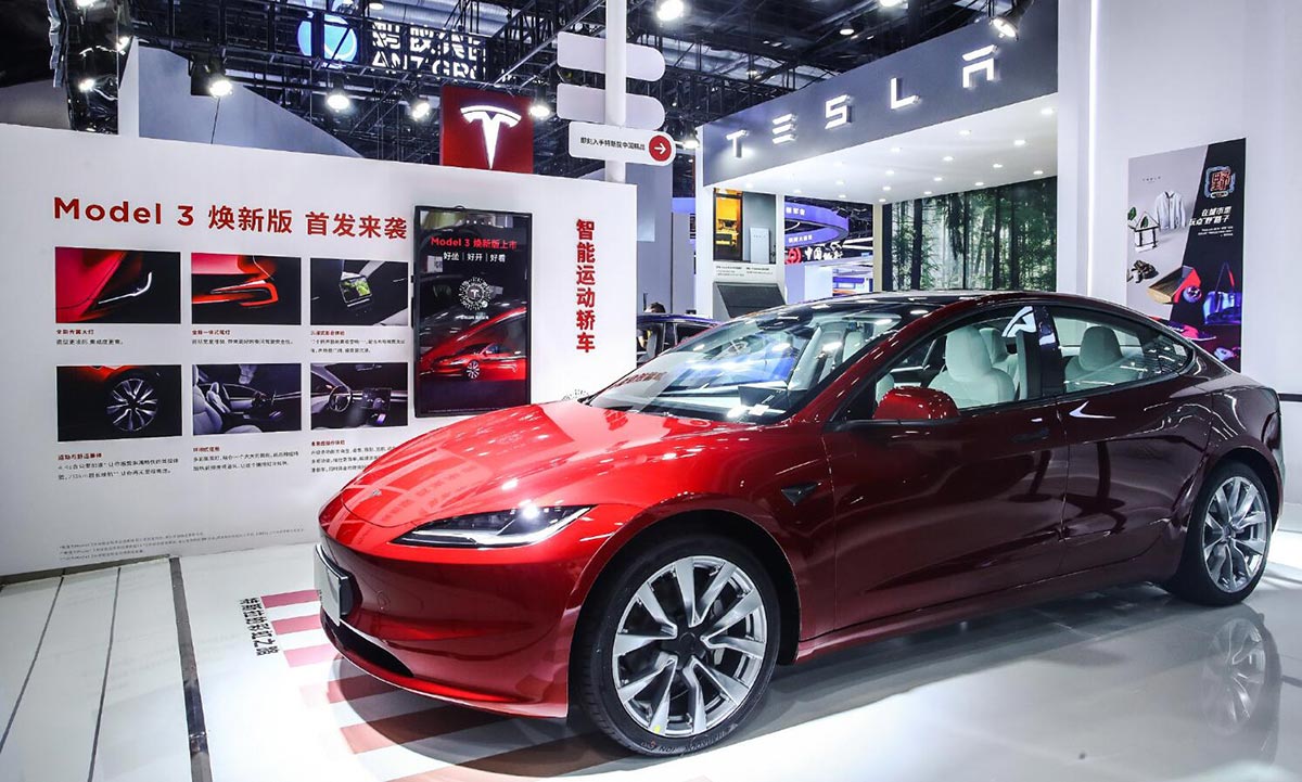 Tesla's Redesigned Model 3 Takes Center Stage at Beijing Trade Fair in China - Car News - 3