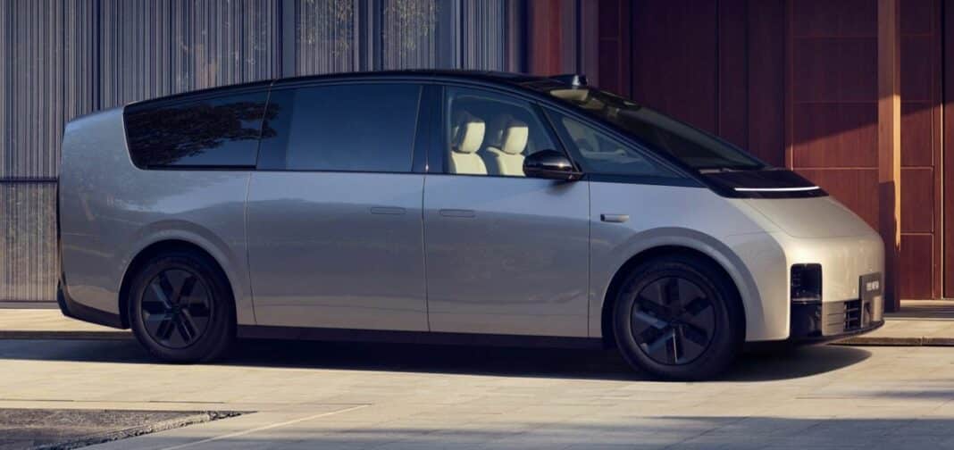 Electric MPV Li Mega Featuring 710 km Range and CATL Qilin 5C Battery Set to Debut in China on March 1 - News - 2