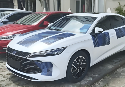 BYD Qin L Plug-in Hybrid Sedan, Featuring a 90 km Electric Range, Spotted During Road Test