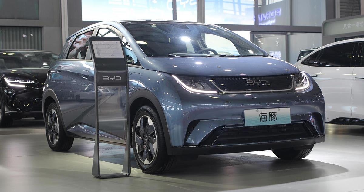 BYD Introduces Its First Three All-Electric Vehicles (BEVs) to Vietnam's Emerging EV Market in 2024 - News - 1