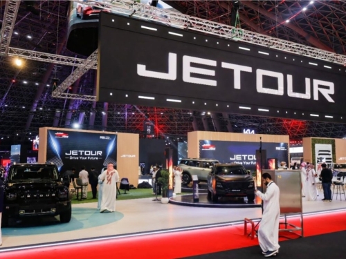 Jetour Unveils T1 and T2 Hybrid Models at the Jeddah Motor Show 2024