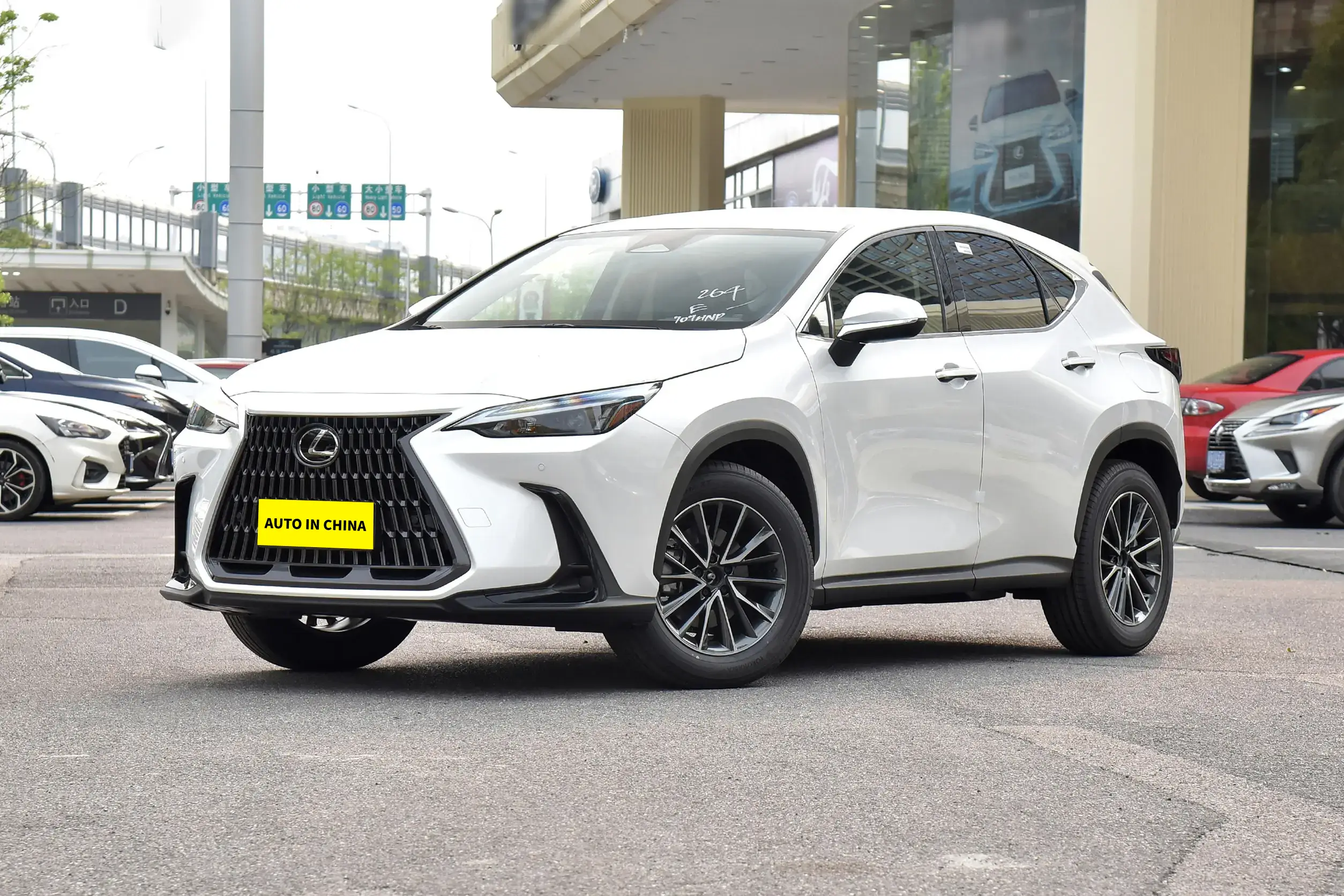 2024 Lexus NX 260 China Car Dealer FWD 2.5L 203HP I4 - NX 260 - 1