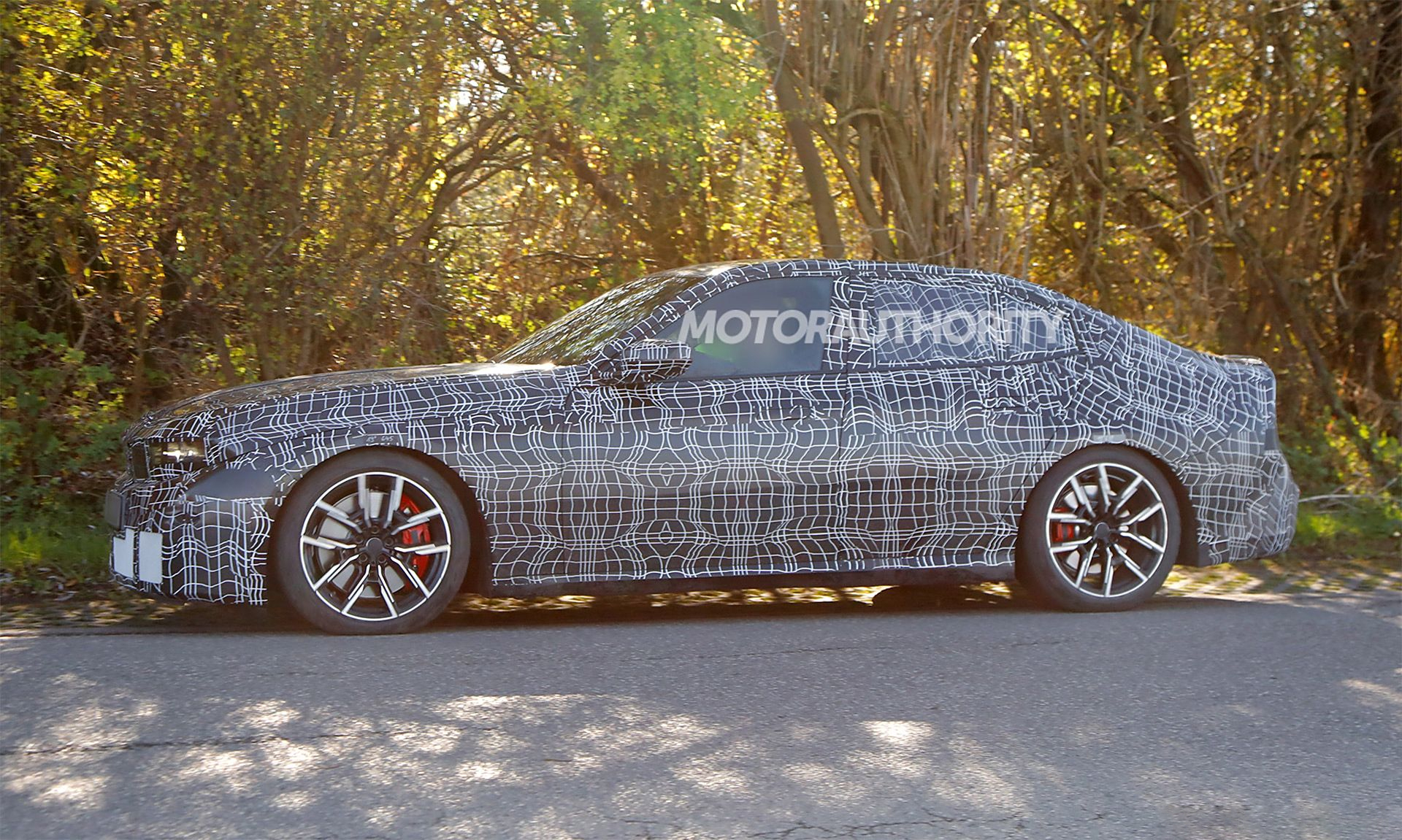 Spy Photos Reveal the 2026 BMW 3 Series Fuel Version: Key Details You Need to Know - Car News - 3