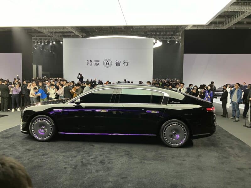 Huawei Maextro S800: Luxury Sedan with L3 Self-Driving and Cutting-Edge Features - News - 2