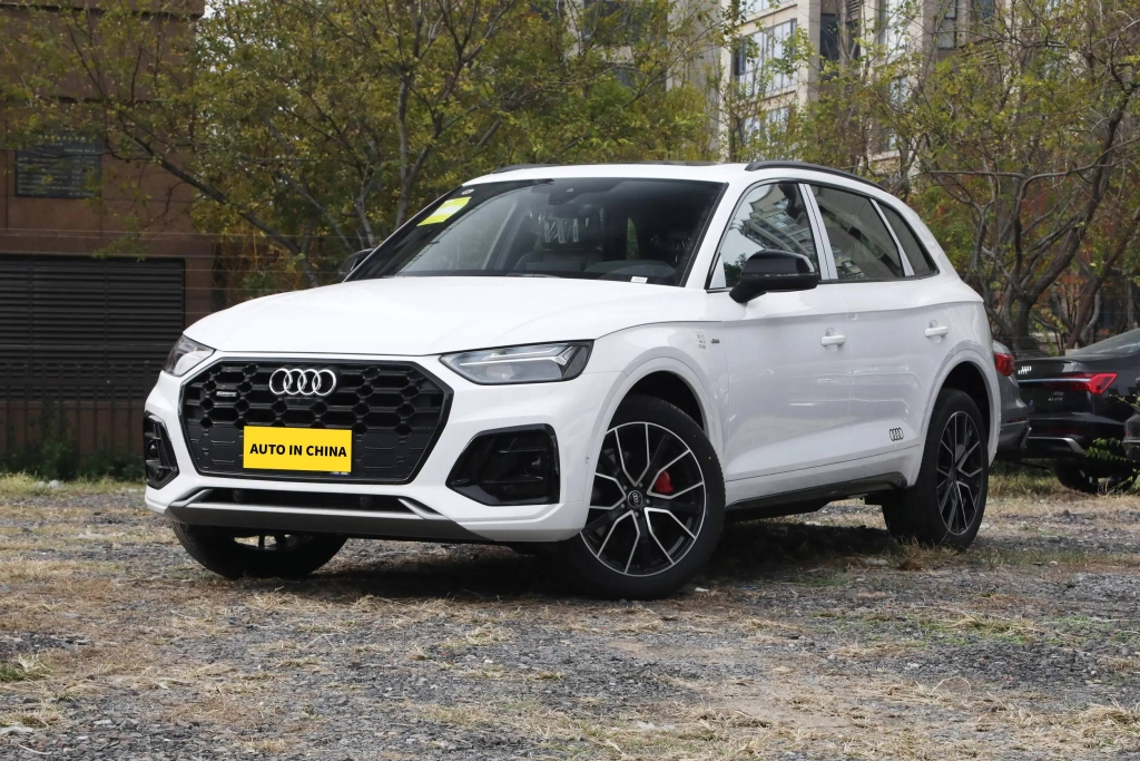 2025 Audi Q5L 45TFSI 2.0T 245HP L4 ตัวแทนจําหน่ายรถยนต์จีน