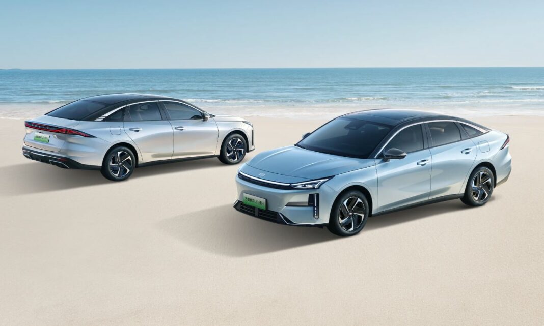 Geely Galaxy L6 EM-i PHEV to Launch on February 15 with 2,000 km Range - Car News - 1